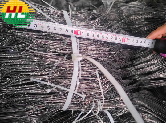 1.2x0.6x0.8 M Katlama Boyutları Yüksek Güvenliğe Dikkat Etmeyen Bariyer Ptwist -0.8 mm Tel çapı