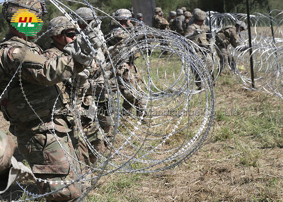 Clipped Concertina Jiletli Tel Galvanizli Çelik 300 MM Concertina Eskrim